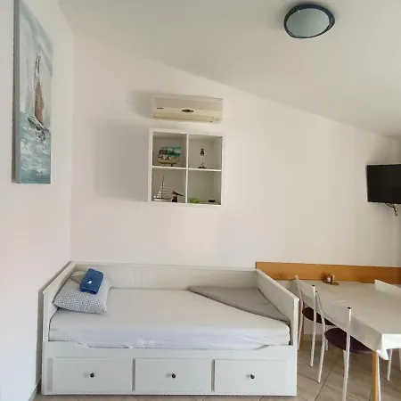 Апартаменты Bosi I Goli