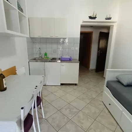 Apartment Bosi I Goli Starigrad Paklenica