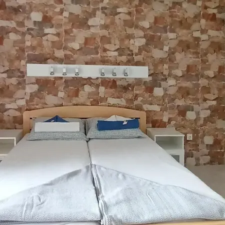 Apartment Bosi I Goli *