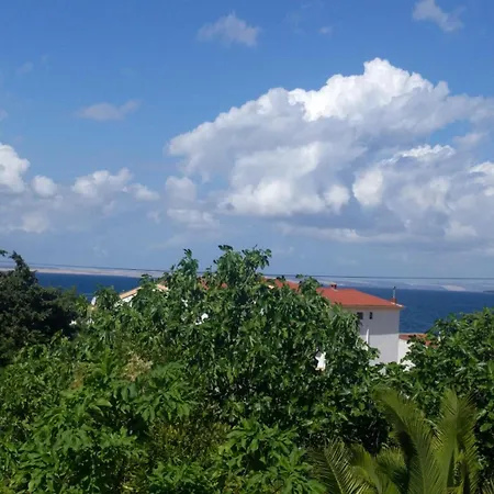 Bosi I Goli * Starigrad Paklenica