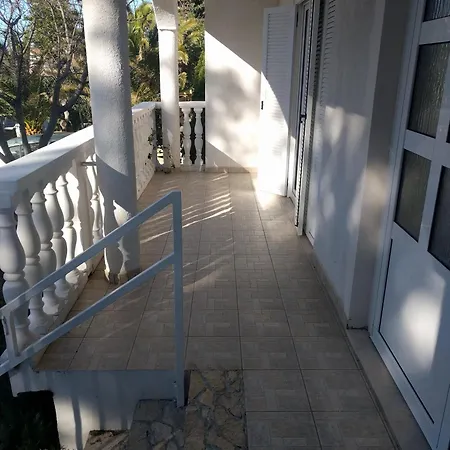 Apartment Bosi I Goli *