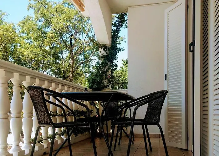 Bosi I Goli Appartement *