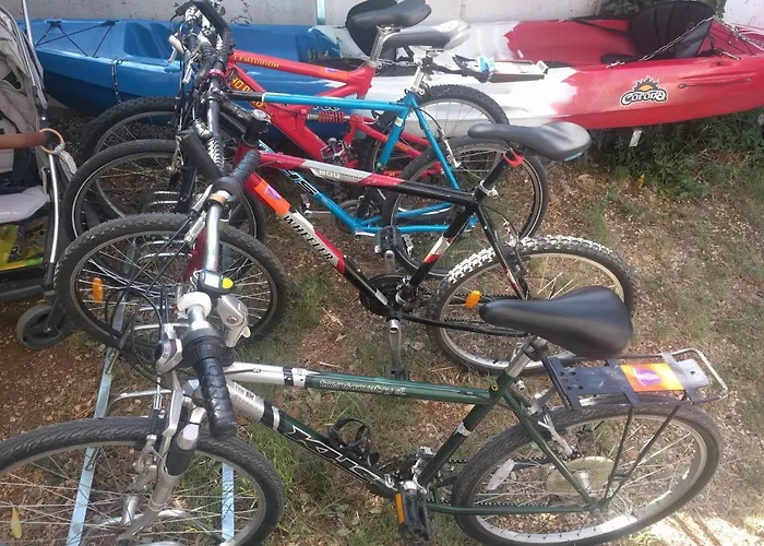 Bosi I Goli Appartamento Starigrad Paklenica