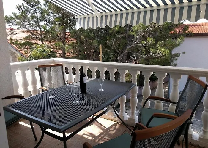 Bosi I Goli Appartement *