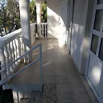 Apartment Bosi I Goli *